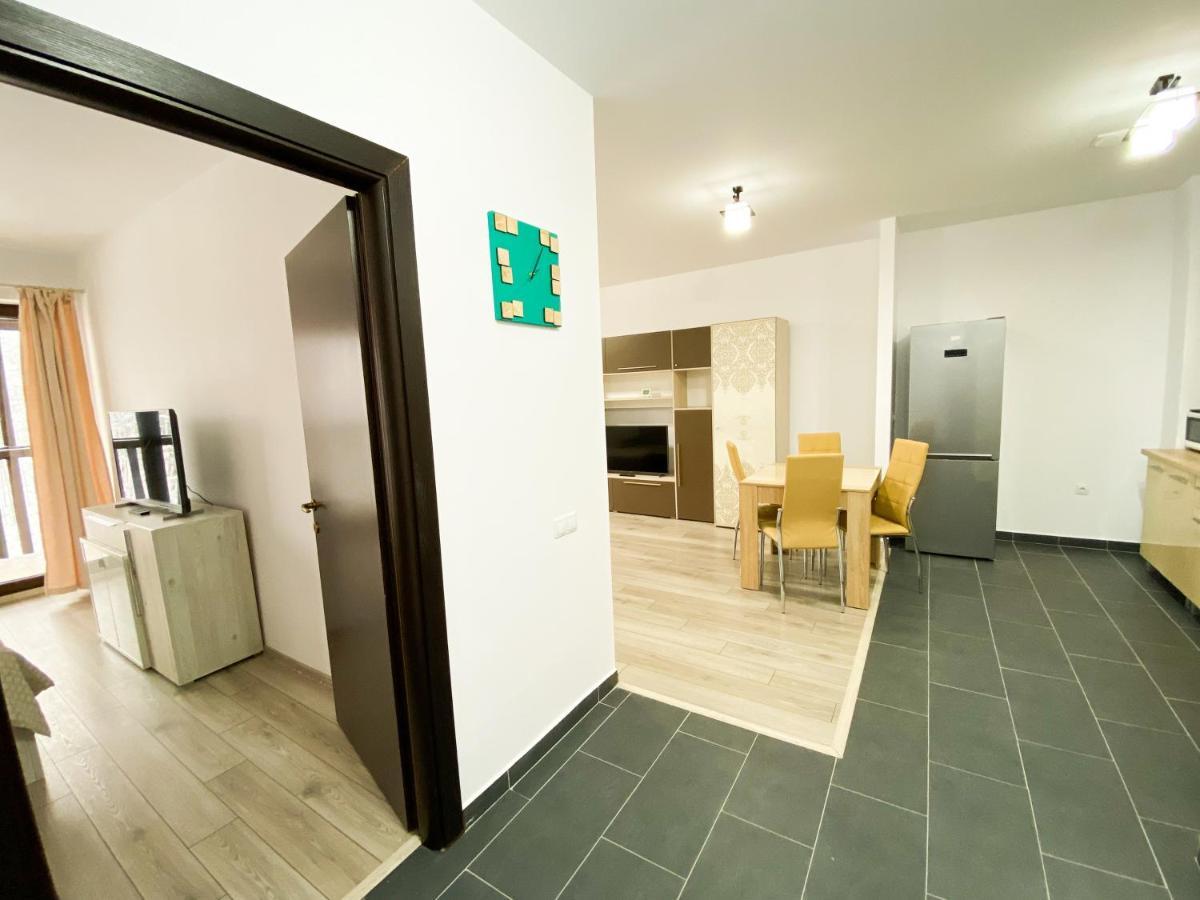 Forest View Oasis Apartment Brasov Bagian luar foto